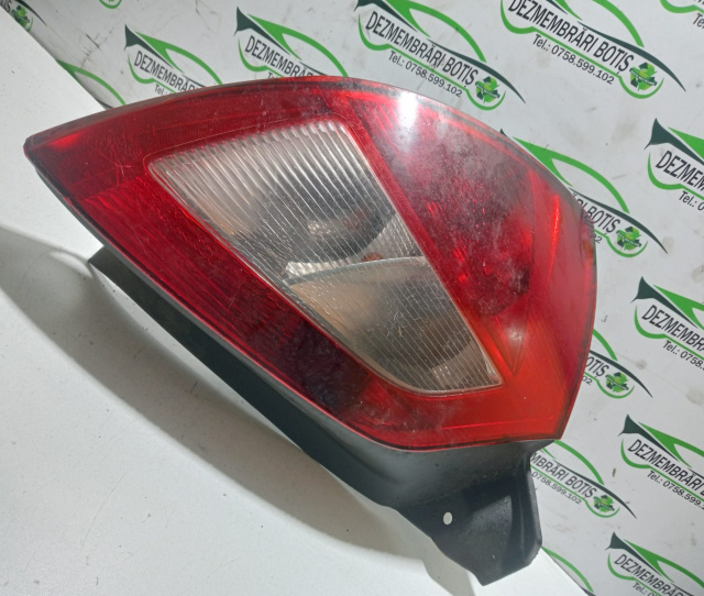 Lampa / Tripla stop stanga pe aripa 8200073236 Renault Megane 2 [2002 - 2006] Hatchback 5-usi 1.9 dCi MT (120 hp)