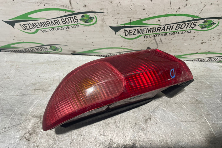 Lampa / Tripla stop stanga pe aripa Alfa Romeo 156 932 [1997 - 2007] wagon 1.9 JTD MT (110 hp)