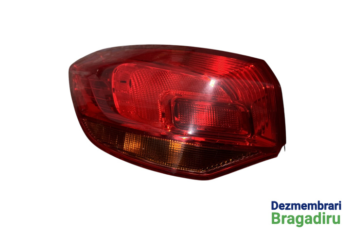 Lampa / Tripla stop stanga pe aripa Atentie este sparta intr-un colt!!! Cod: 13282242 Opel Astra J [2009 - 2012] Sports Tourer wagon 1.7 CDTI MT (110 hp) A17DTR
