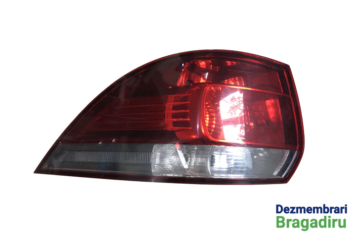 Lampa / Tripla stop stanga pe aripa Cod: 1K9940595G, 1K9945111D 1K9940595G, 1K9945111D Volkswagen VW Golf 6 [2008 - 2015] wagon 5-usi 1.6 TDI BlueMotion MT (105 hp) Cod motor: CAY, Cod cutie: LUB, Cod culoare: LA7W