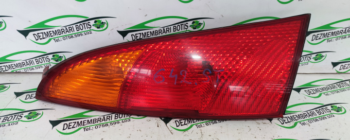 Lampa / Tripla stop stanga pe aripa Ford Focus [1998 - 2004] Hatchback 5-usi 1.6 MT (101 hp)