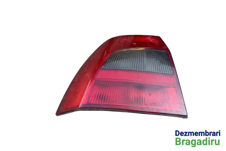 Lampa / Tripla stop stanga pe aripa Opel Vectra B [facelift] [1999 - 2002] Sedan 4-usi 2.0 MT (136 hp) (36_) 2.0 16V
