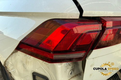 Lampa / Tripla stop stanga pe aripa Volkswagen VW Tiguan 2 [facelift] AD1 [2020 - 2022]