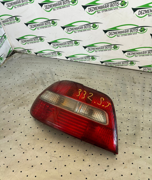 Lampa / Tripla stop stanga pe aripa Volvo S40 [facelift] [2000 - 2004] Sedan 1.9 TD MT (102 hp)