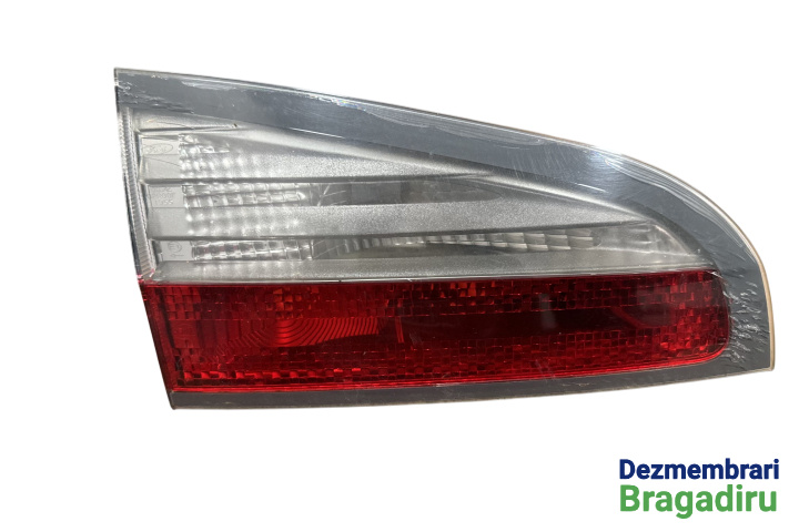 Lampa / Tripla stop stanga pe haion 6M21-13A603-AK Ford S-Max [2006 - 2010] Minivan 2.0 TDCi MT (140 hp)