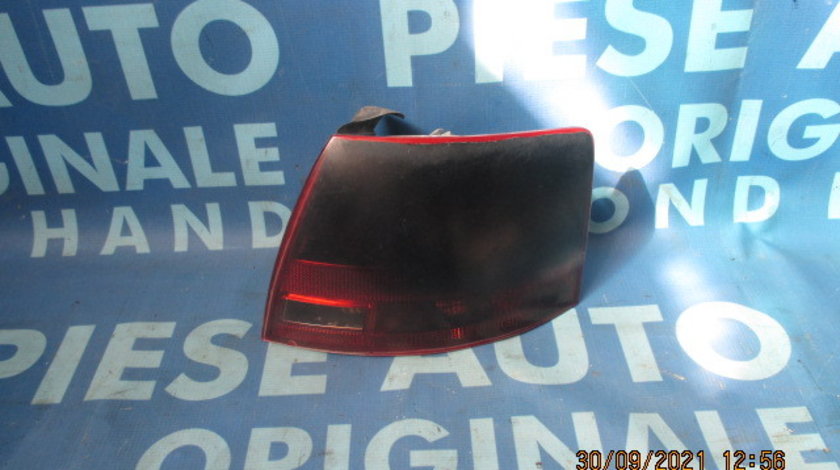 Lampi spate Audi A4 2006; 8E9945095E // 8E9945096E (fumurii)