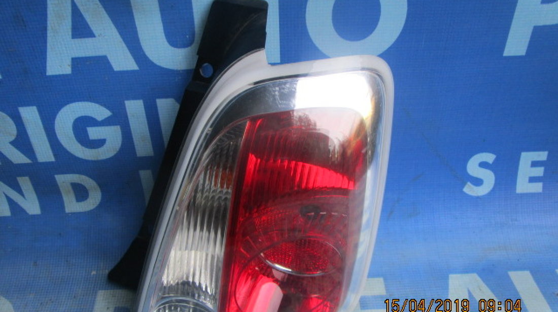 Lampi spate Fiat 500; 27043101 // 27043201