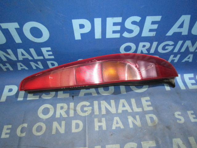 Lampi spate Fiat Punto 2008; 286302 (fisurat)