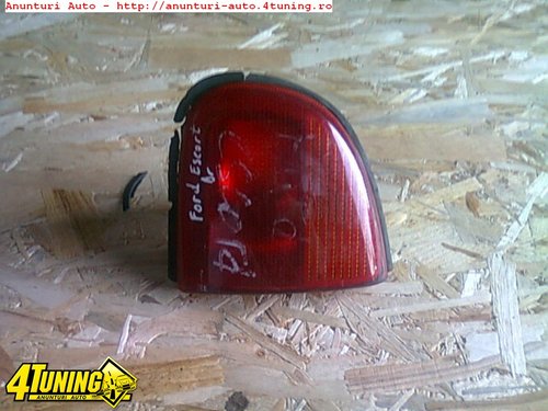 Lampi spate Ford Escort