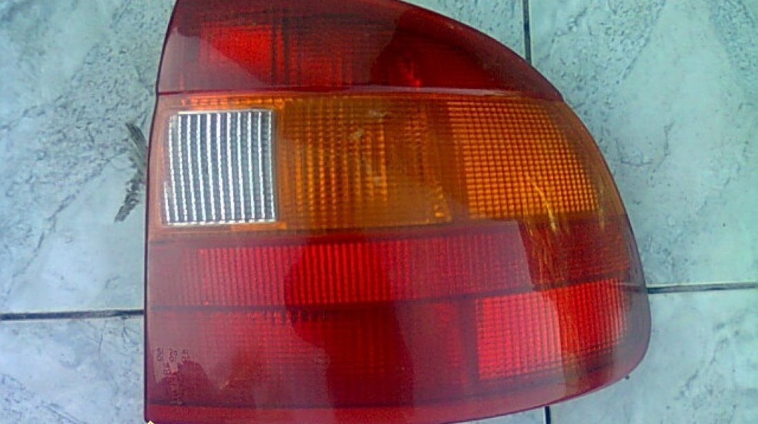 Lampi spate Opel Astra F