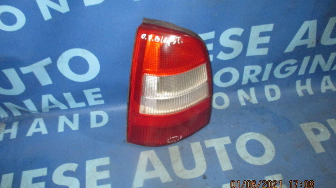 Lampi spate Opel Vectra B 1997 (fisurata); Combi