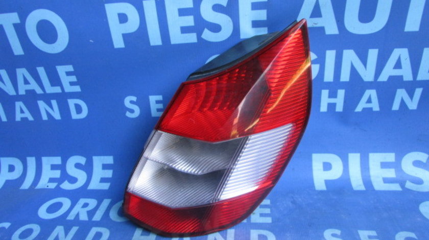 Lampi spate Renault Scenic ; 15911600 defecta; MPV