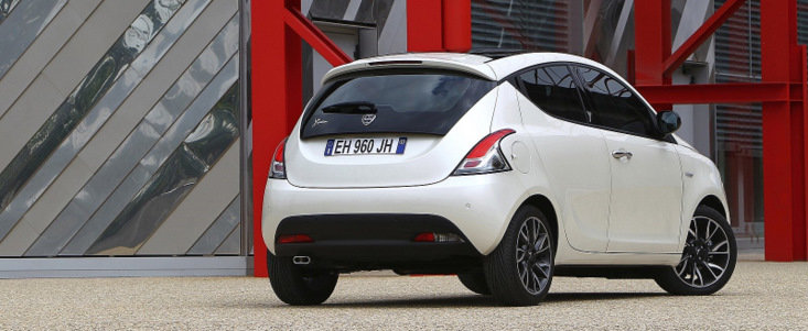 Lancia lanseaza in Romania modelele Ypsilon, Thema si Voyager Lancia lanseaza in Romania modelele Ypsilon, Thema si Voyager