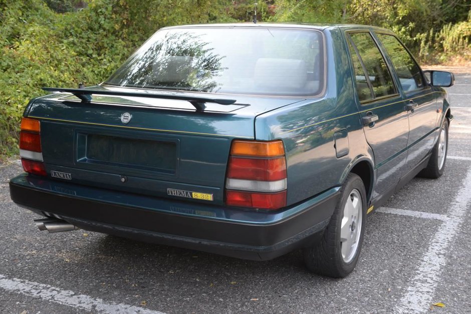 Lancia Thema 8.32 din 1987