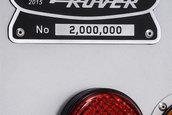 Land Rover Defender 2.000.000