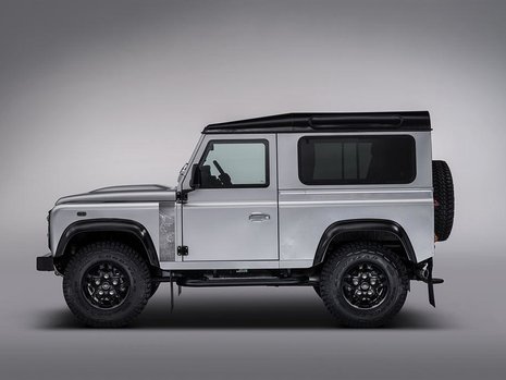 Land Rover Defender 2.000.000