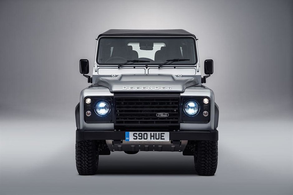 Land Rover Defender 2.000.000