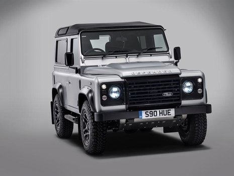 Land Rover Defender 2.000.000