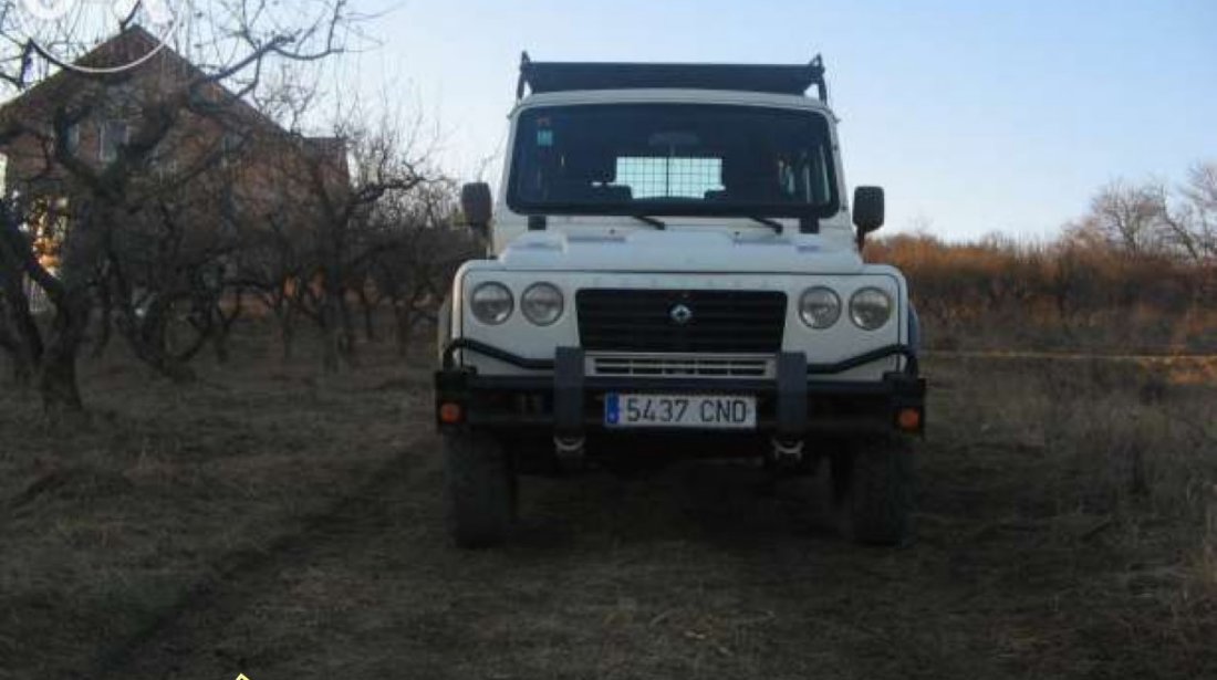 Land-Rover Defender Autoutilitara