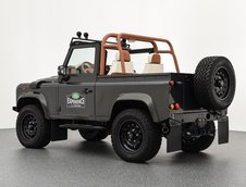 Land Rover Defender by Startech