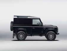 Land Rover Defender LXV