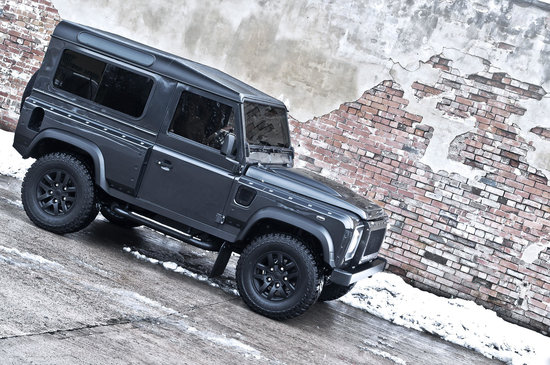 Land Rover Defender Military Edition by Project Kahn