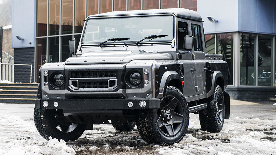 Land Rover Defender Pick Up by Kahn Design