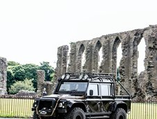 Land Rover Defender SVX Concept