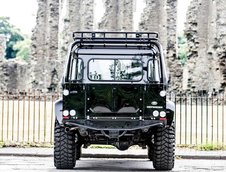 Land Rover Defender SVX Concept