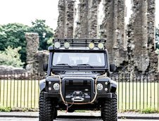 Land Rover Defender SVX Concept