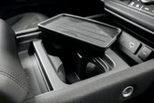 Land Rover Defender V8 Bond Edition de vanzare