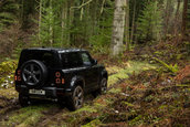 Land Rover Defender V8