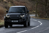 Land Rover Defender V8