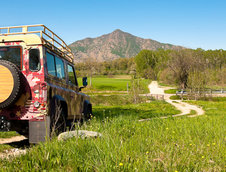 Land Rover Defender Vineyard