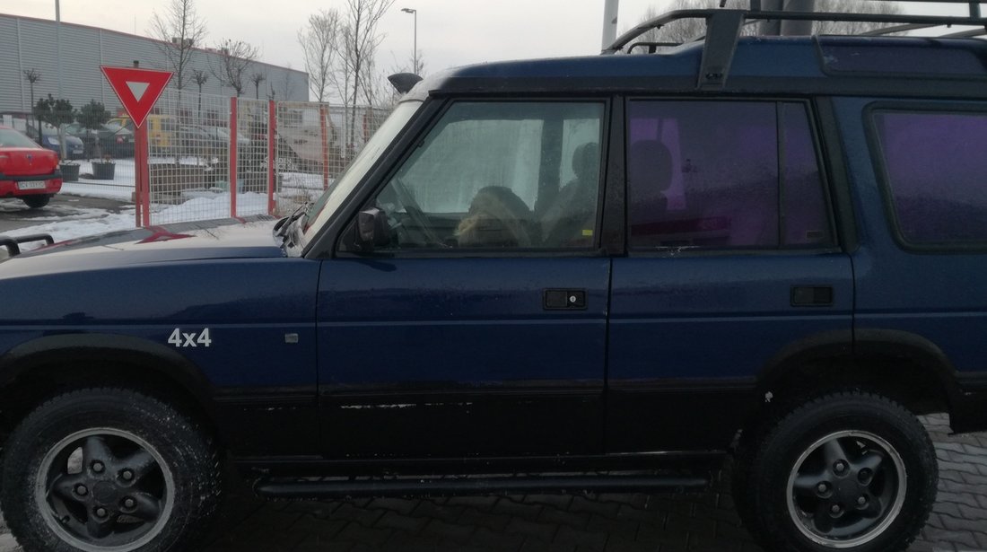 Land-Rover Discovery 2550euro 1994