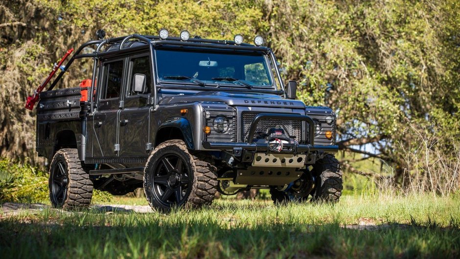 Land Rover Discovery- Project Viper