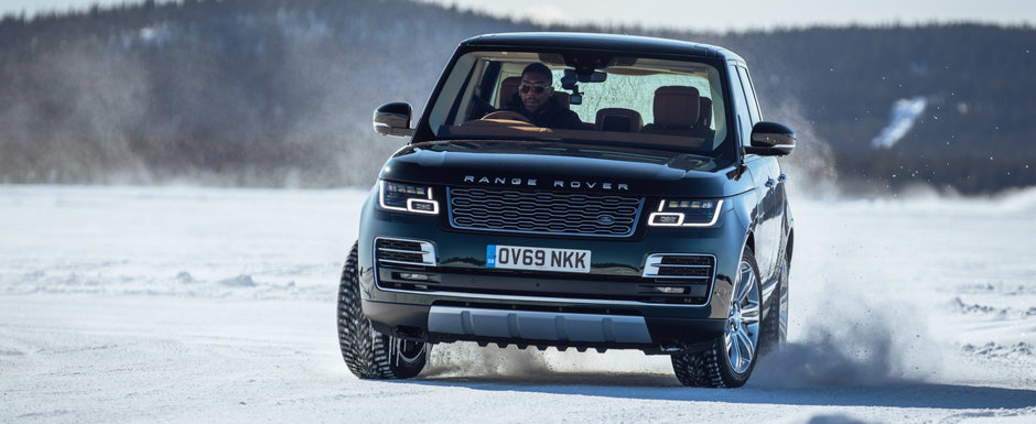 Land Rover sarbatoreste cu fast modelul Range Rover: in urma cu 5 decenii se nastea SUV-ul care a inovat acest segment Land Rover sarbatoreste cu fast modelul Range Rover: in urma cu 5 decenii se nastea SUV-ul care a inovat acest segment