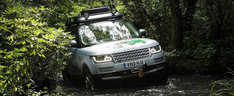 Land Rover vine la Frankfurt cu doi hibrizi Land Rover vine la Frankfurt cu doi hibrizi
