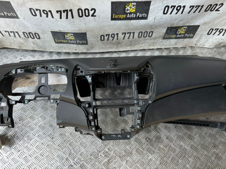 Lansa bord Hyundai i30 1.6 GDI cod motor G4FD an de fabricatie 2017
