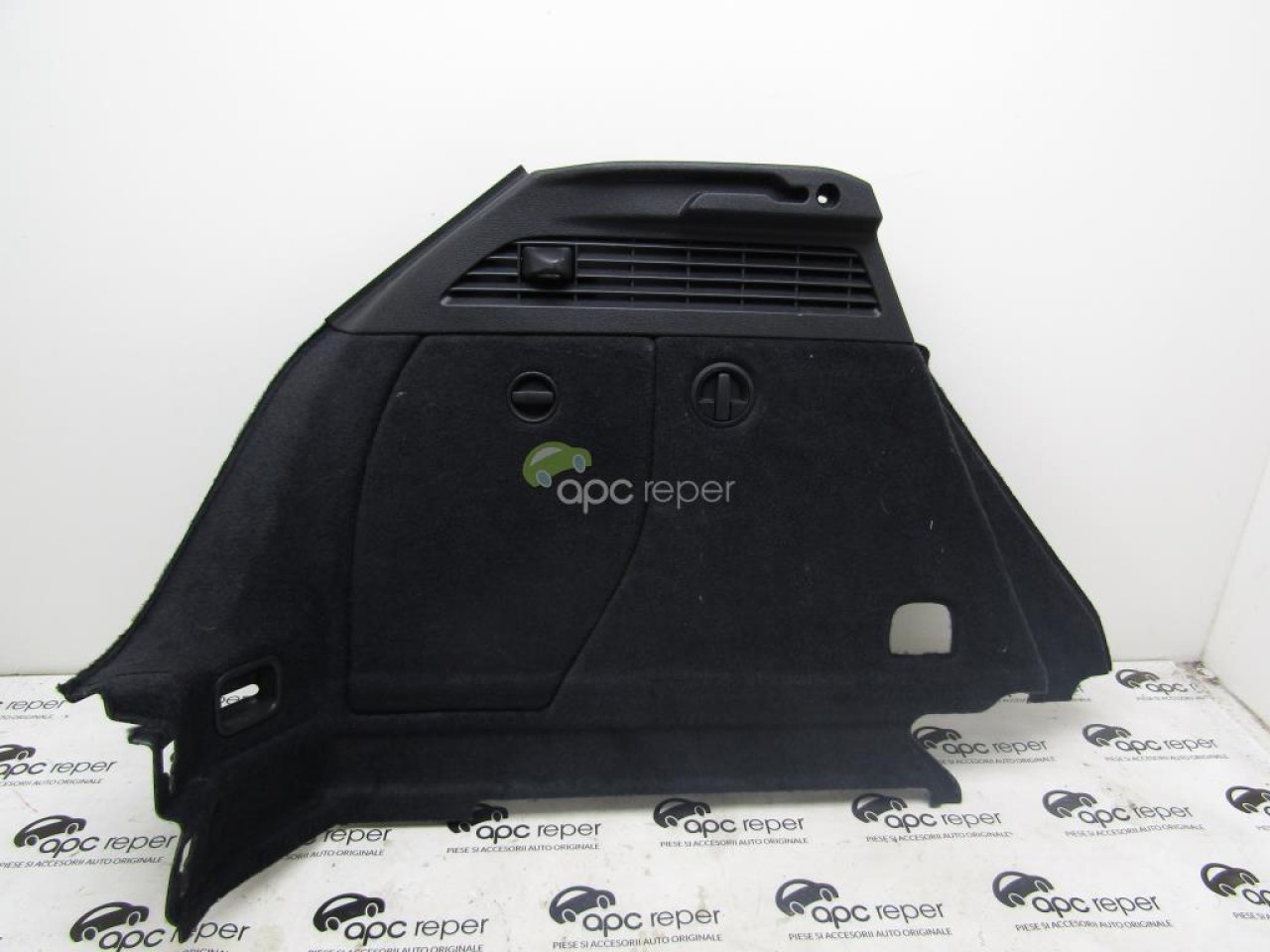 Lateral portbagaj stanga Audi A3 8V Spotback - 8V4863879N