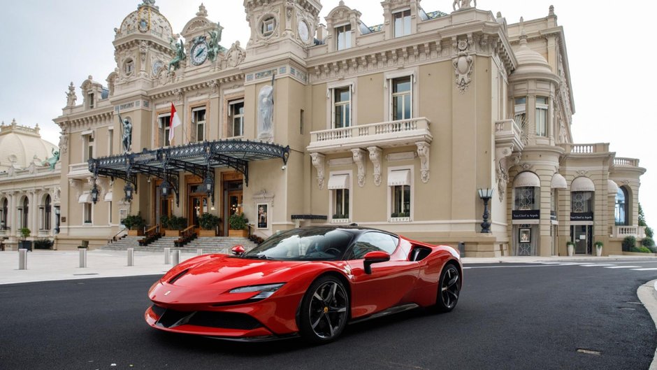 Le Grand Rendez-Vous cu Ferrari SF90 Stradale