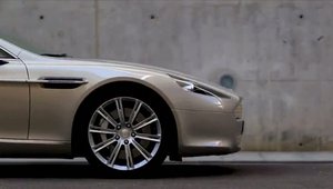 Lectie de viata: Cum sa reactionezi dupa ce faci praf un Aston Martin