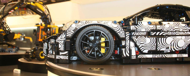 LEGO Technic lanseaza un prototip Porsche 911 GT3 RS. Complet camuflat, bineinteles.