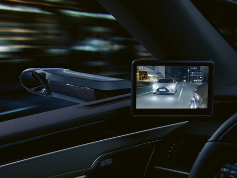 Lexus Digital Side-view Monitor