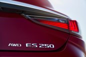 Lexus ES AWD