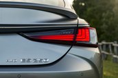 Lexus ES AWD