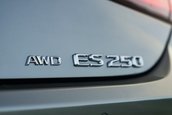 Lexus ES AWD