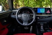 Lexus ES AWD