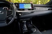Lexus ES AWD