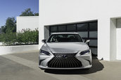 Lexus ES Facelift